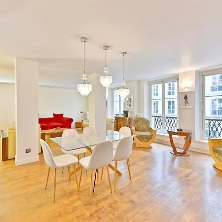 Prestigieux Et Lumineux De 150m2 - Ii *