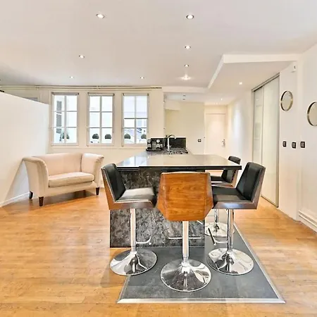 Prestigieux Et Lumineux De 150m2 - Ii Appartamento Parigi